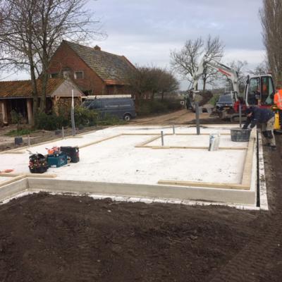 Op de begane grondvloer de stelregels gesteld voor de HSB-wanden