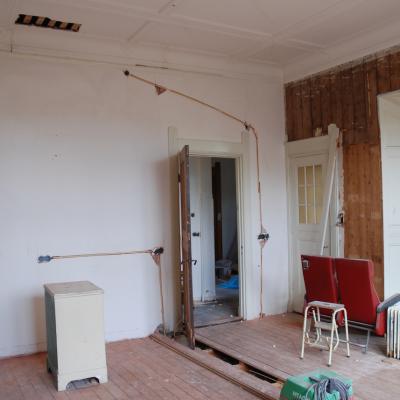 Keuken, onderzoek voor herstel plafond