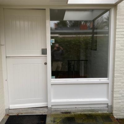 Bestaande voordeur pui